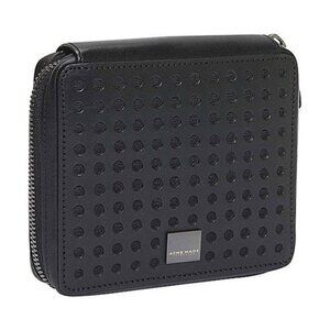 Acme made Black Digital Camera Traveler Case